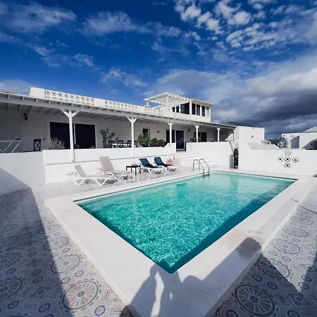 Apartment Nirvana - Casa Marosenia