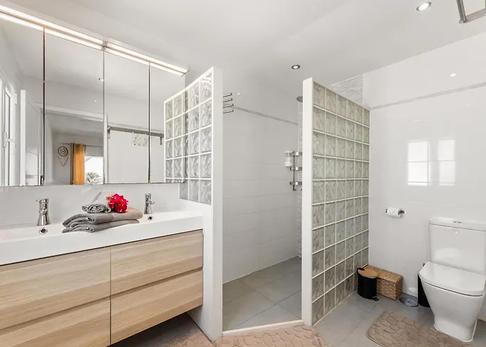 Nirvana - Casa Marosenia Güime